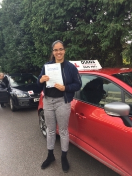 Heather passed first time with Diana<br />
'Just passed my test thanks to thorough teaching from Diana. Would highly recommend Diana as an instructor- meticulous attention to detail, clear and concise teaching, as well as a patient and kind manner which made me feel at ease from lesson one. Felt confident that I´d been taught all required skills prior to my test and that was reflected in my perf