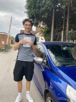 Taught me how to be a confident and safe driver, and also help me pass with 2 driving faults.
