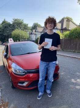 Diana has been an amazing driving instructor with every lesson helping me to improve my driving and overall road safety confidence. With her exceptional teaching and guidance I was able to pass first time today feeling prepared and ready to succeed. Many thanks 🙏.