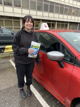 An amazing and professional instructor that gives personal and really helpful advice to learners.<br />
She helped me pass my test and worked around my timetable for lessons.<br />
Would really recommend Diana to everyone even people nervous to start driving as the service is amazing and Diana herself is lovely 😊 🚗