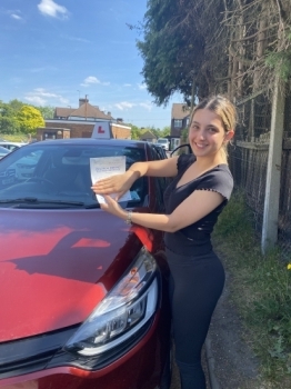 I highly recommend Diana! Thanks to her I passed my driving test on the first attempt. Every lesson was structured and focused, and she always made sure I understood not just how to drive, but how to drive confidently and safely. She pushed me to do my best and made sure I was fully prepared for the test. If you’re looking for someone who truly cares about their students’ success, look no furt