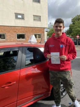 Turned 17 and within 5 weeks I passed! A really friendly and knowledgeable person to learn with who keeps things relaxed while teaching me everything I need to know! I highly recommend, especially compared to big company driving schools 😊🙂.